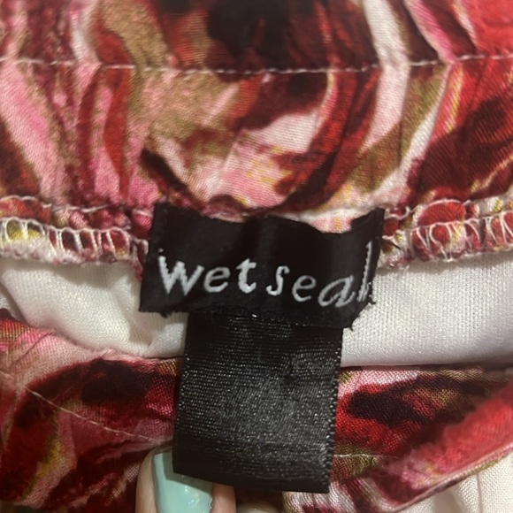 Free Shipping! Vintage Floral Mini Skirt by Wet Seal with pockets! Women's Large - Picture 6 of 8